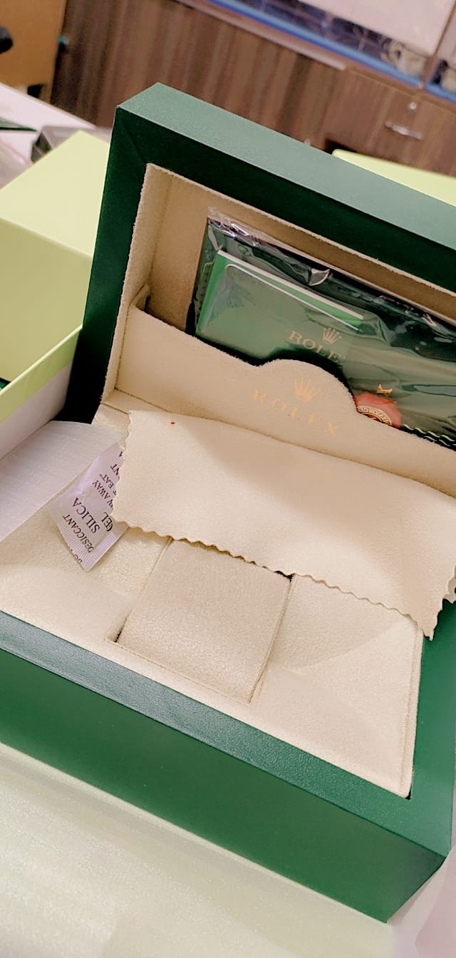 Rlx Box Packing