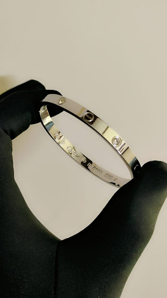 Love Bangle Silver