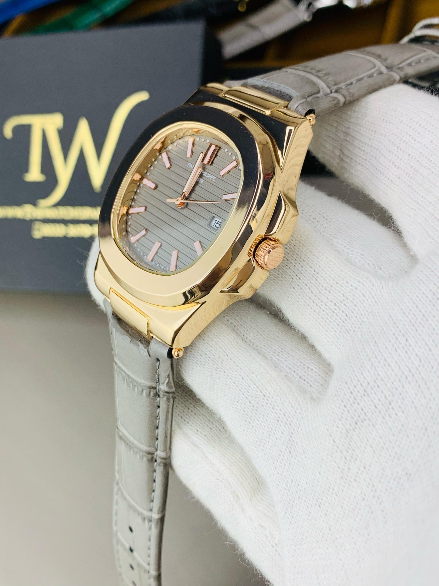 PP-Copper Case Grey Dial