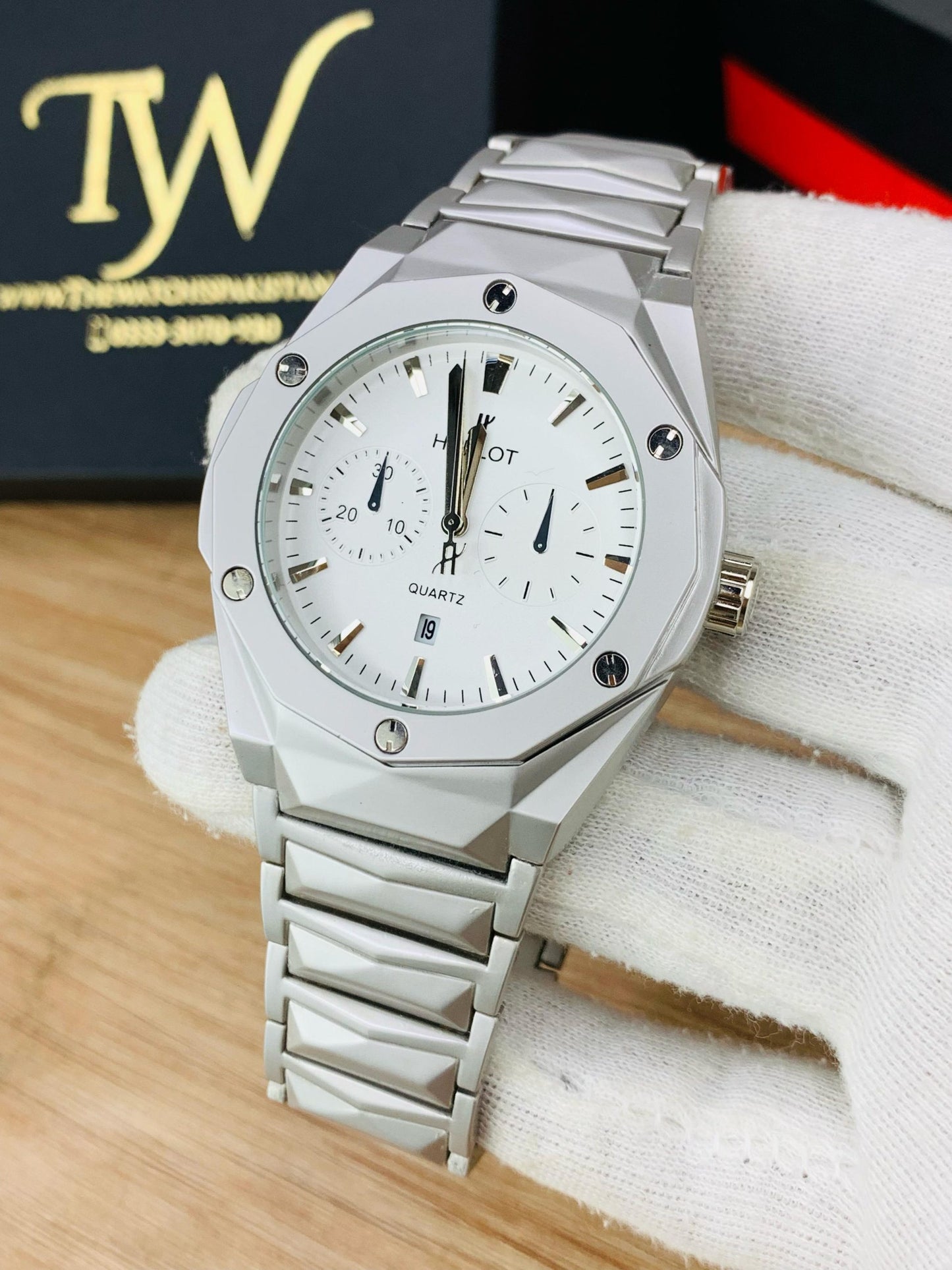 HB Diamond Cut White Dial