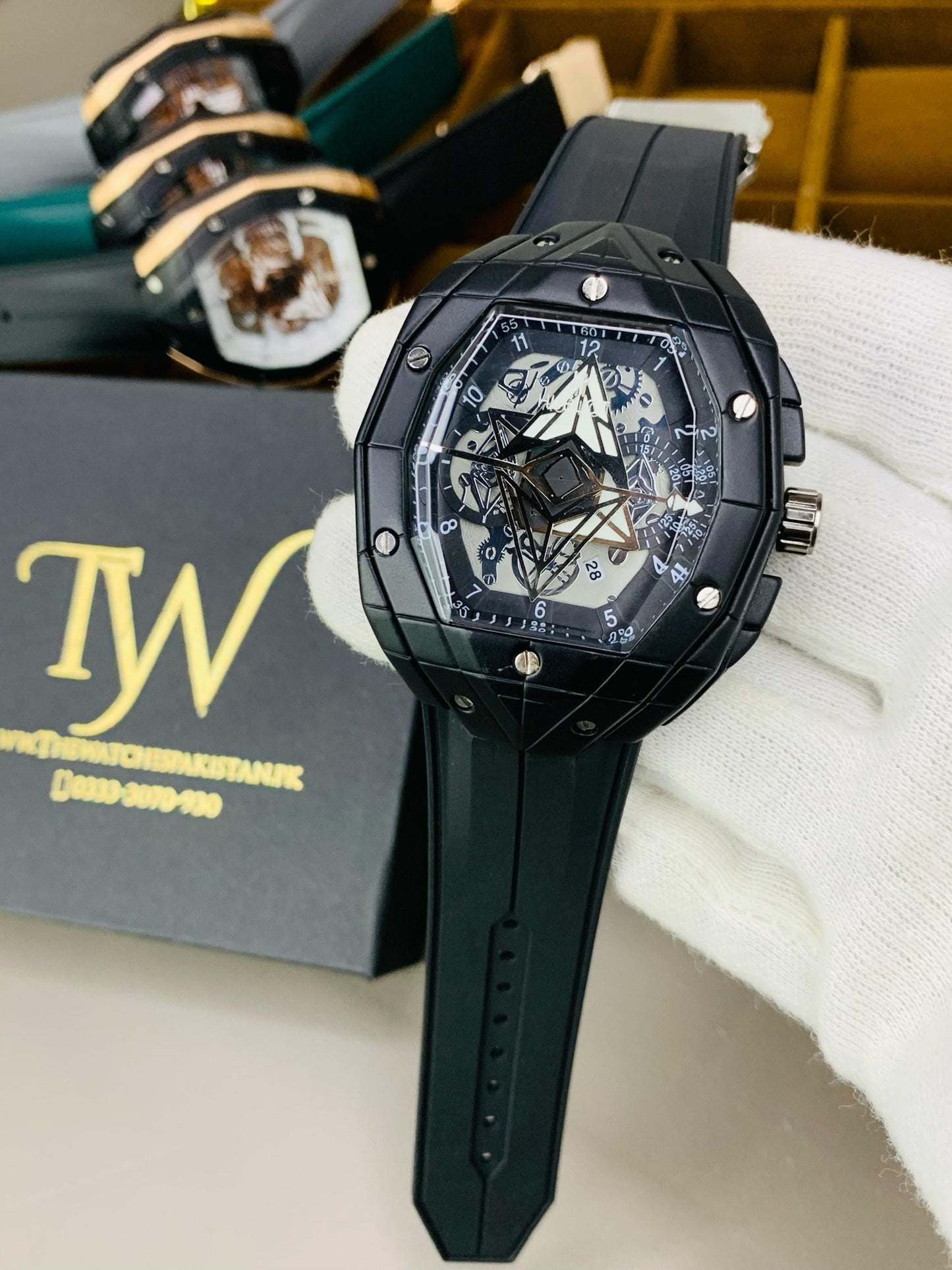 HB-Strap Watch Full Black !