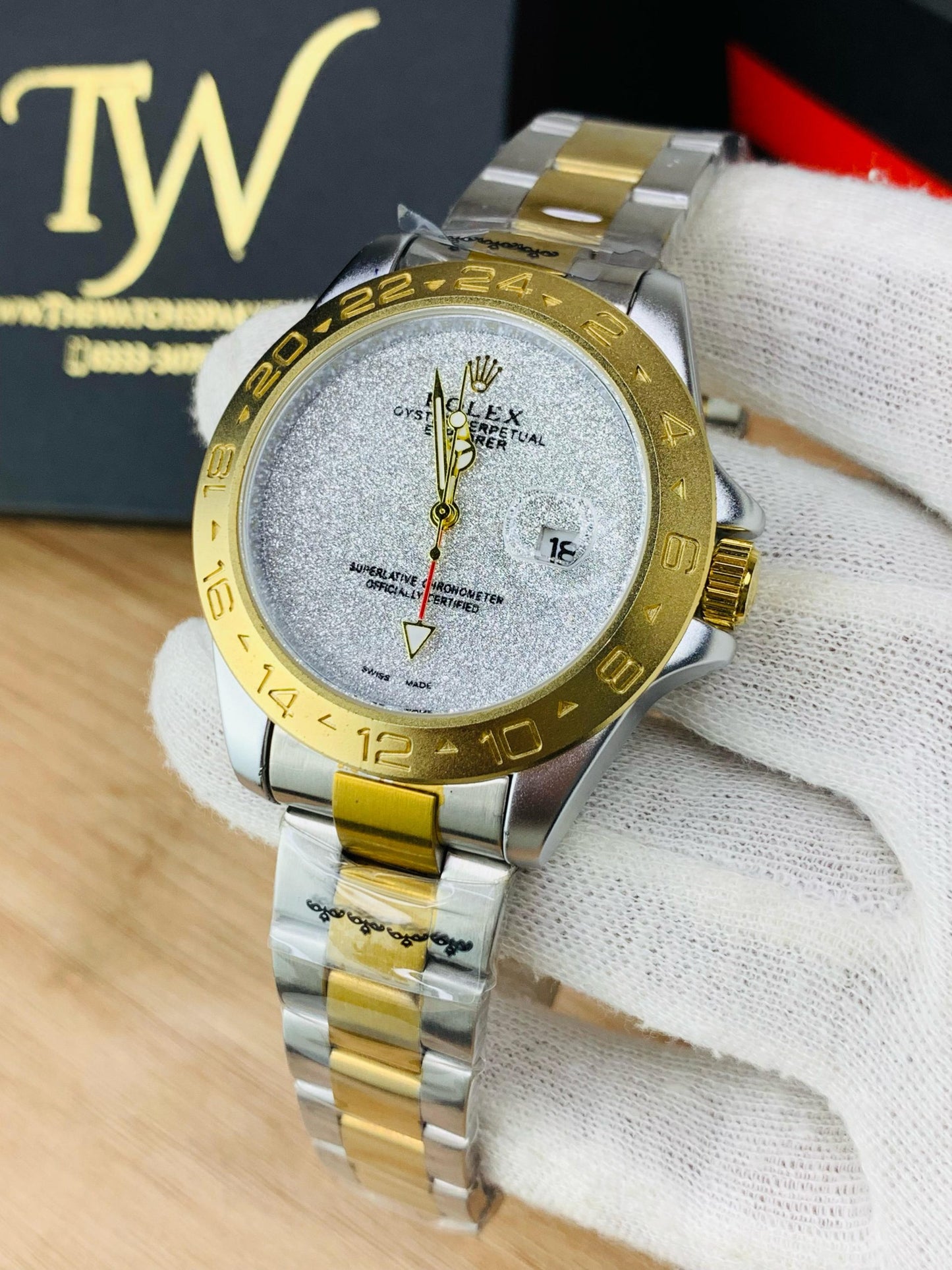 Two Tone Silver Dial