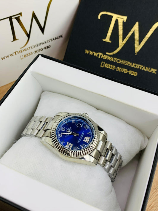 Rlx Blue Date Just !