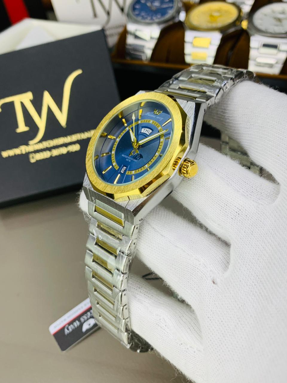 Day & Date Two Tone Blue Dial !