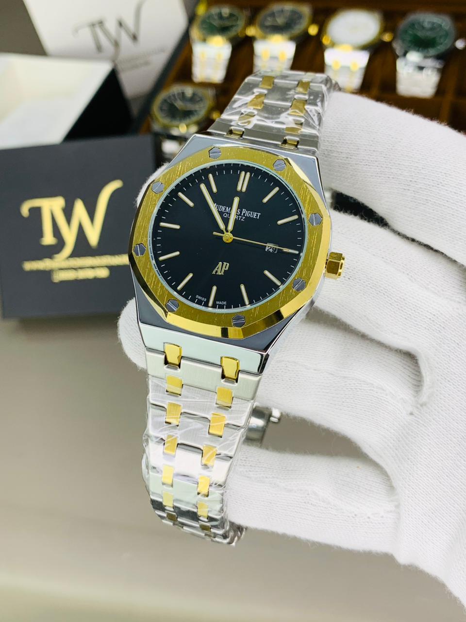AP Two Tone Black Dial !
