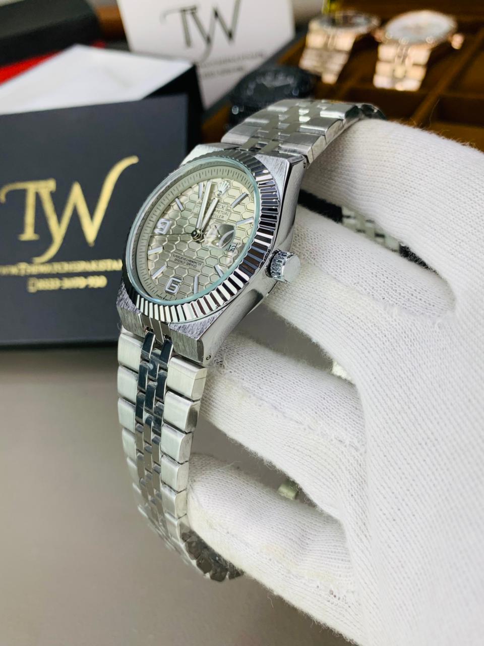 Land Dweller Silver Grey