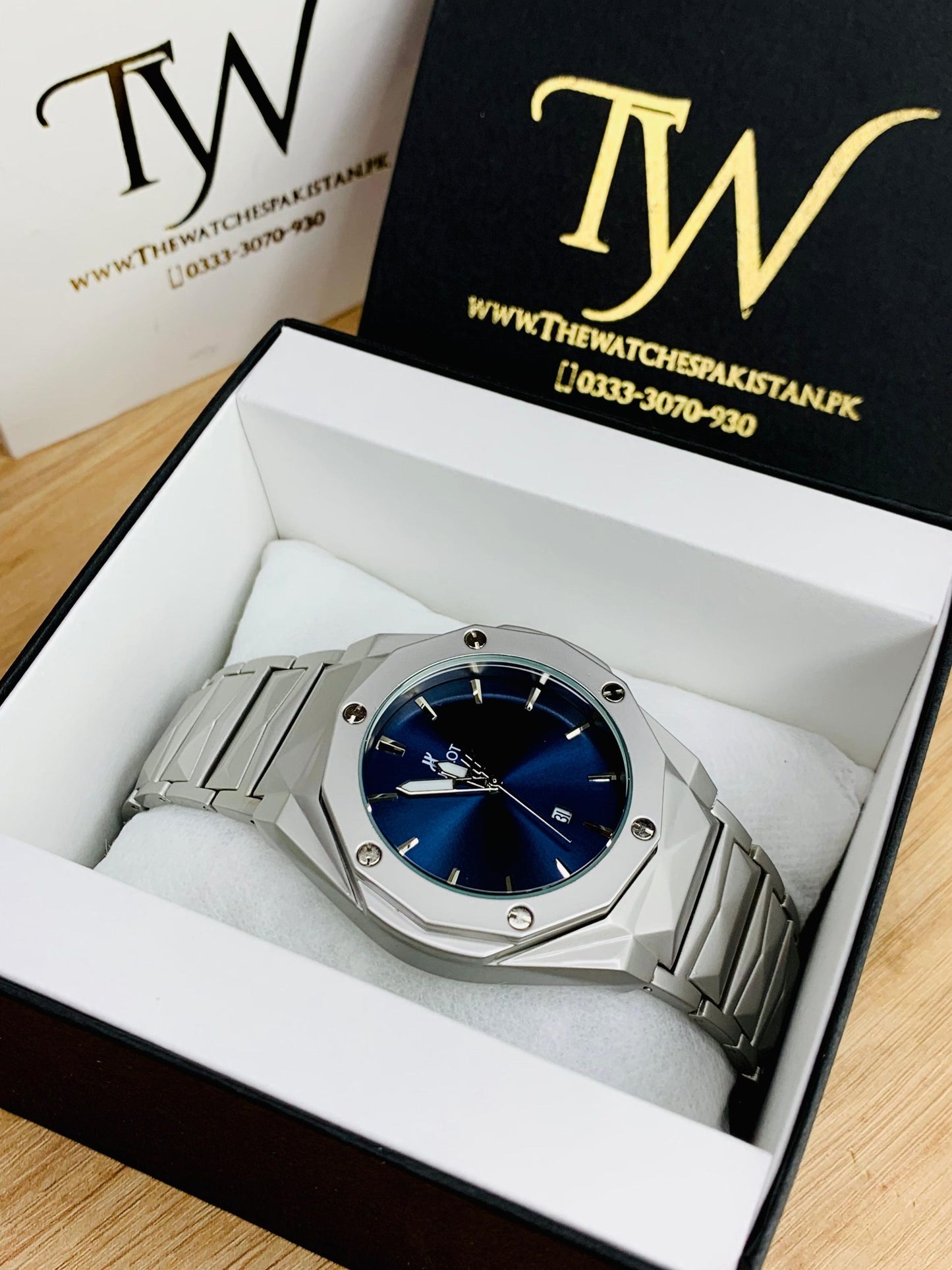 HB-Plain Dial Blue