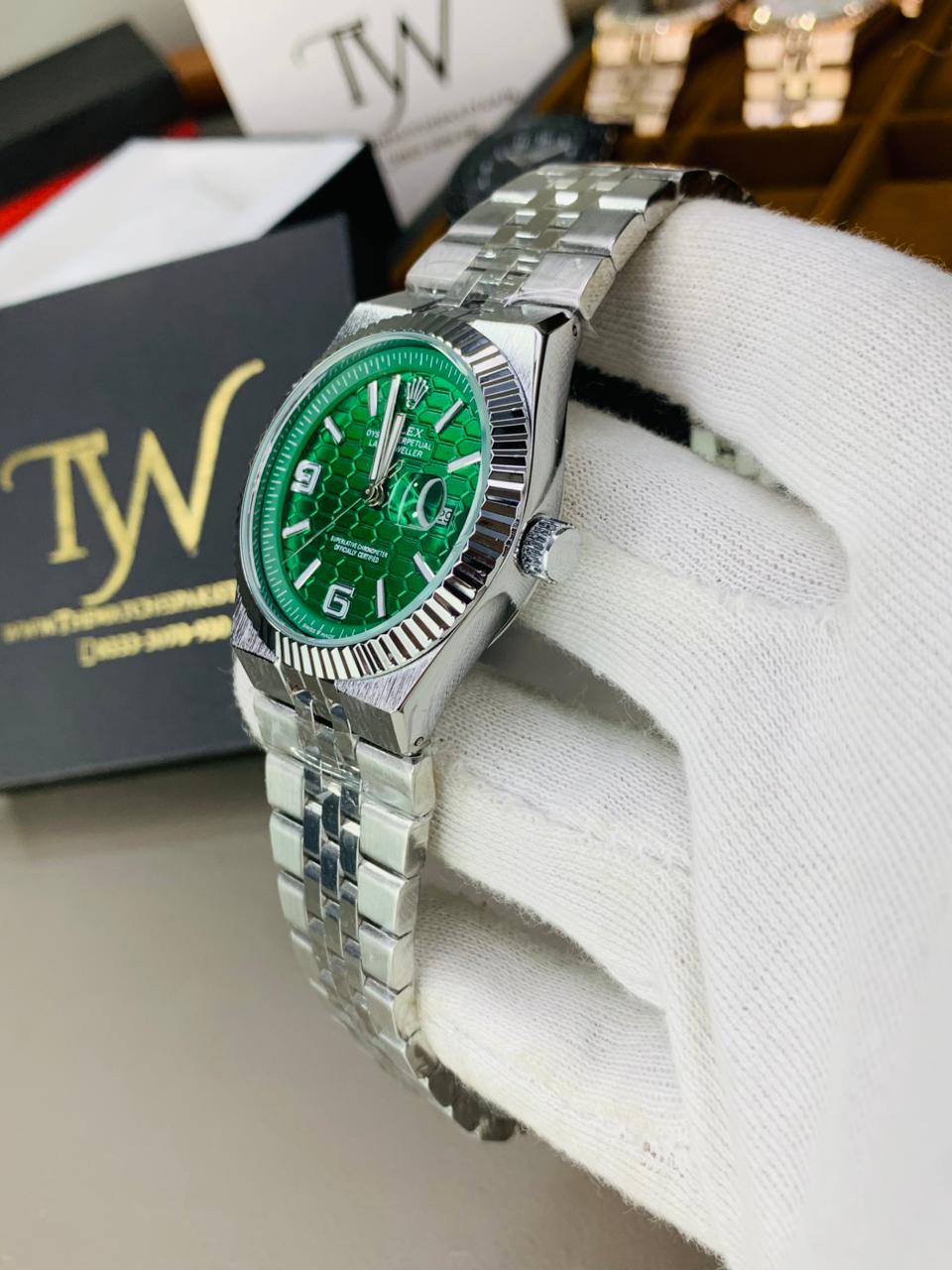 Land Dweller Silver Green