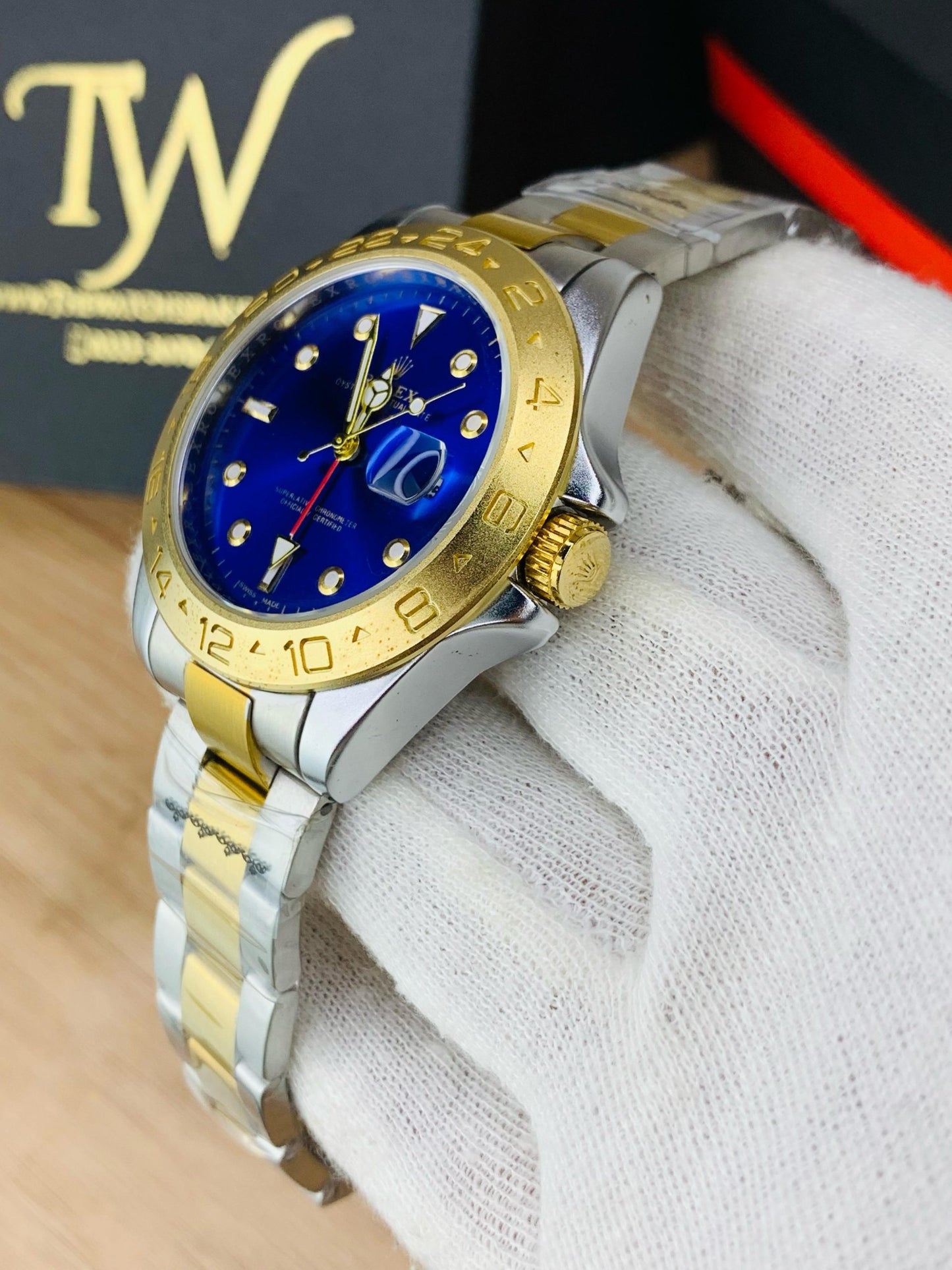 Two Tone Blue Dial