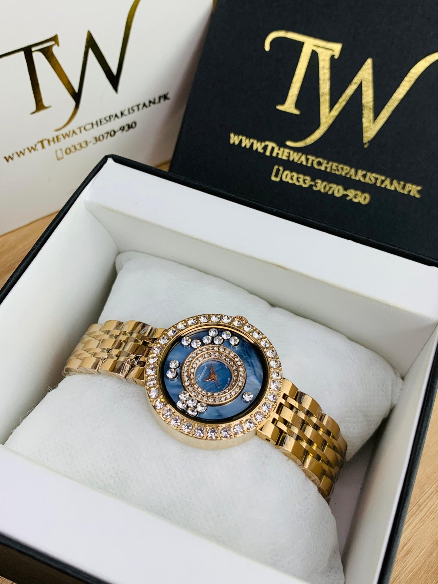 Chopard Diamond Round Dial Blue