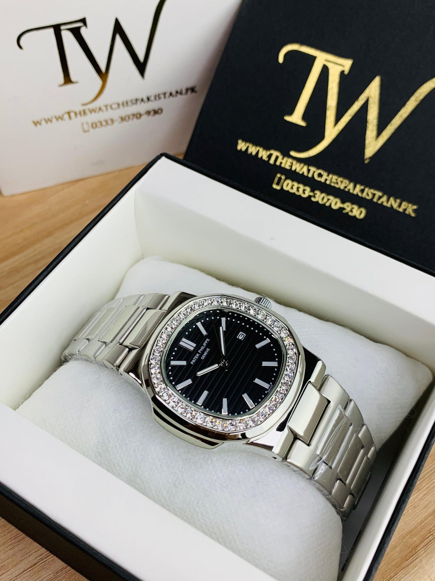 PP-Slim Case Stone Dial Silver Black