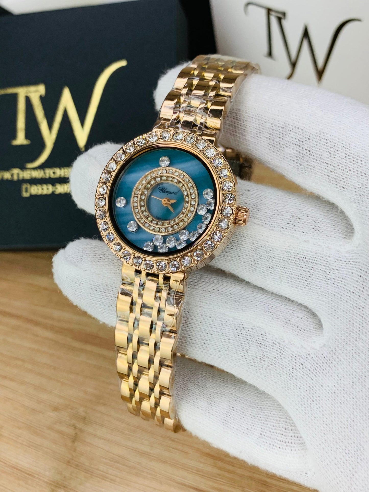 Chopard Diamond Round Dial Blue