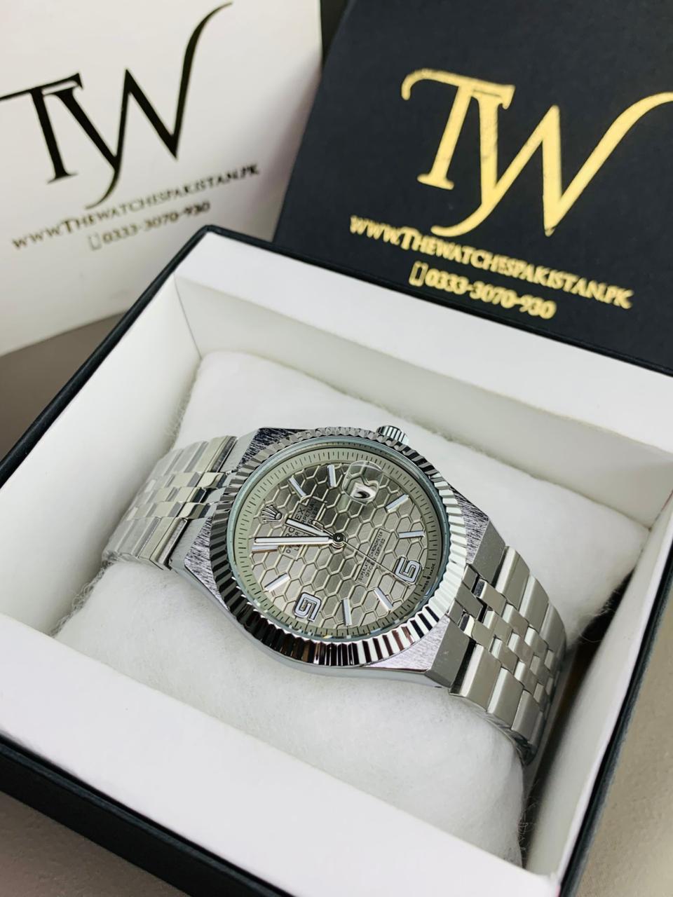 Land Dweller Silver Grey