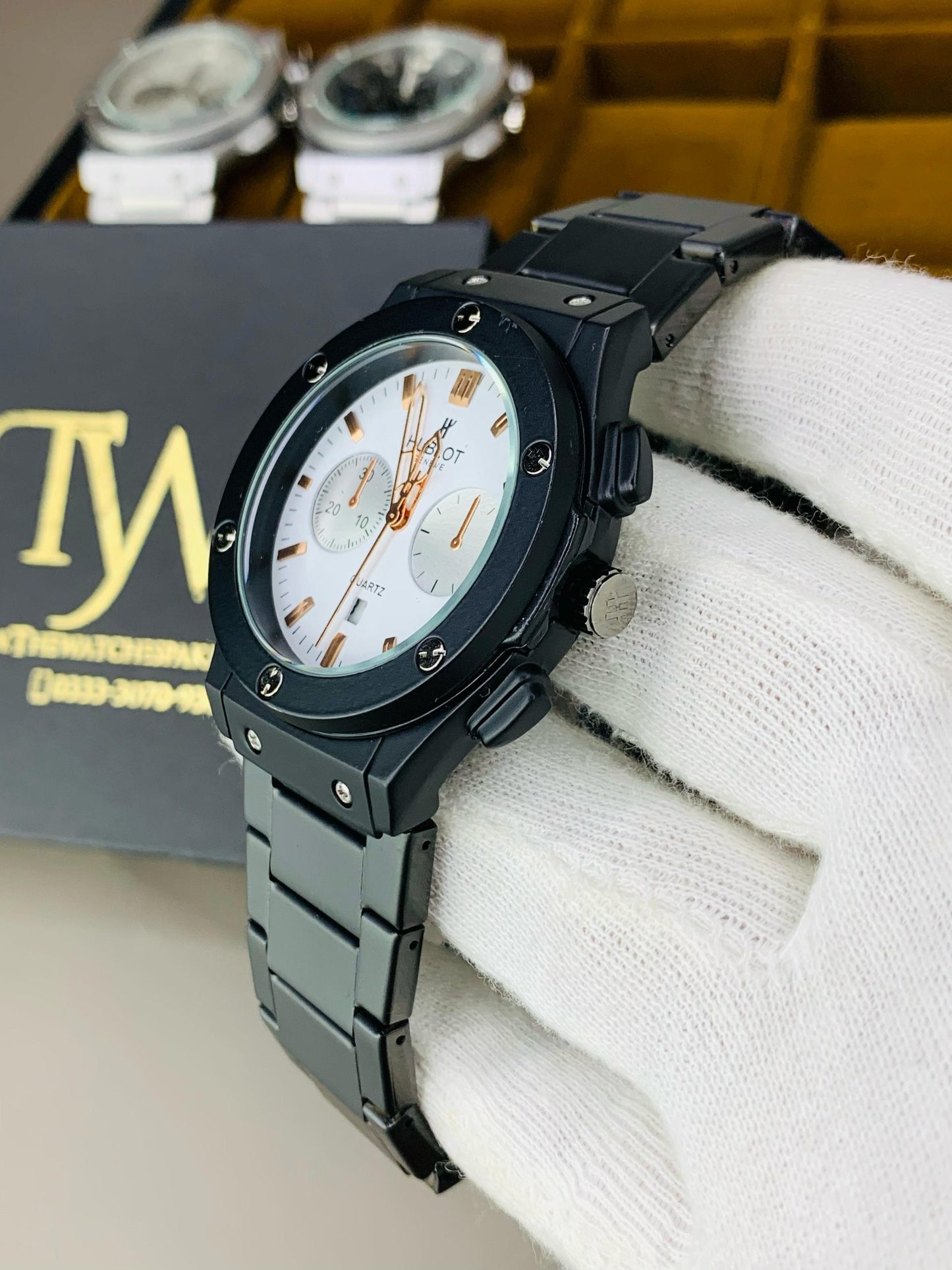 HB Classic Black With White