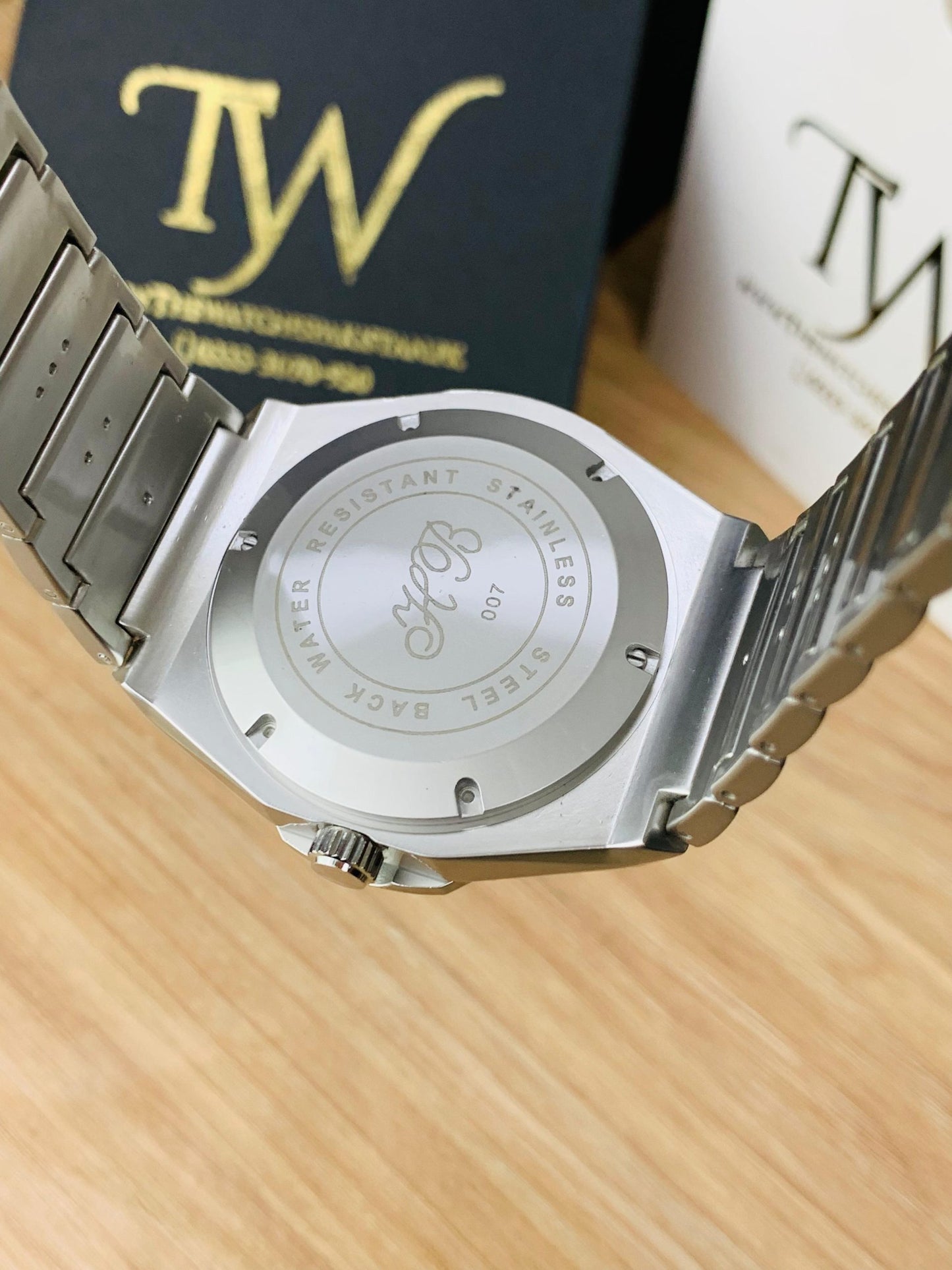 HB-Plain Dial Silver
