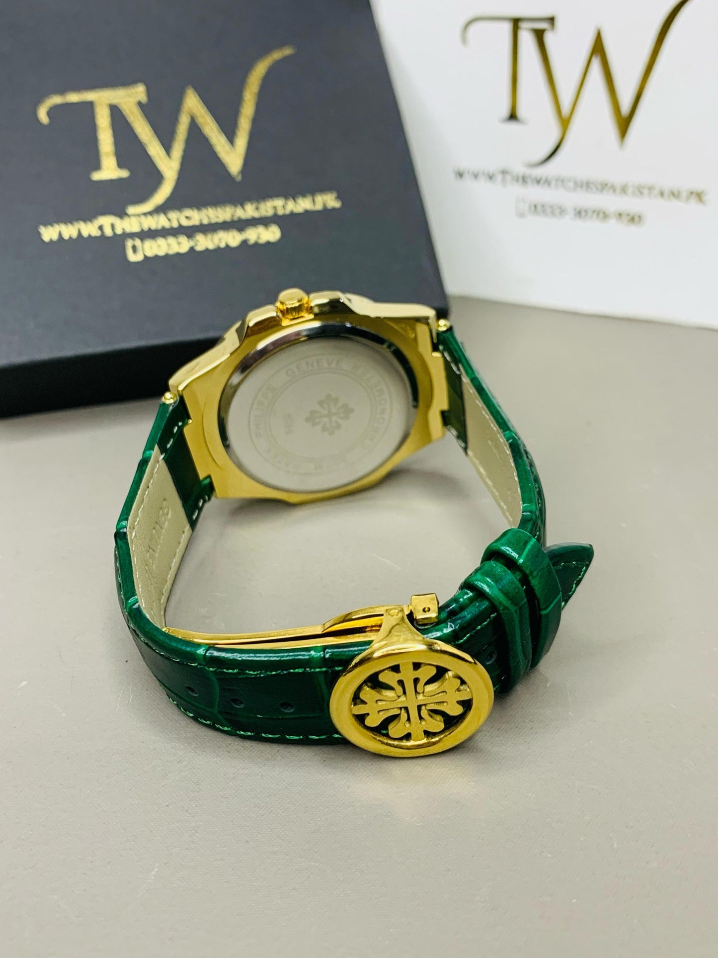 PP-Golden Case Green Dial