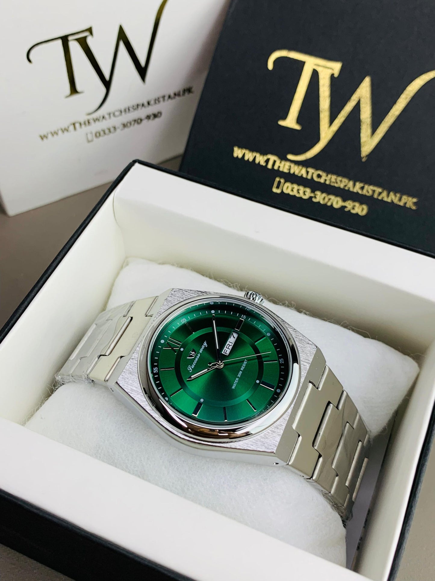 Silver Green !