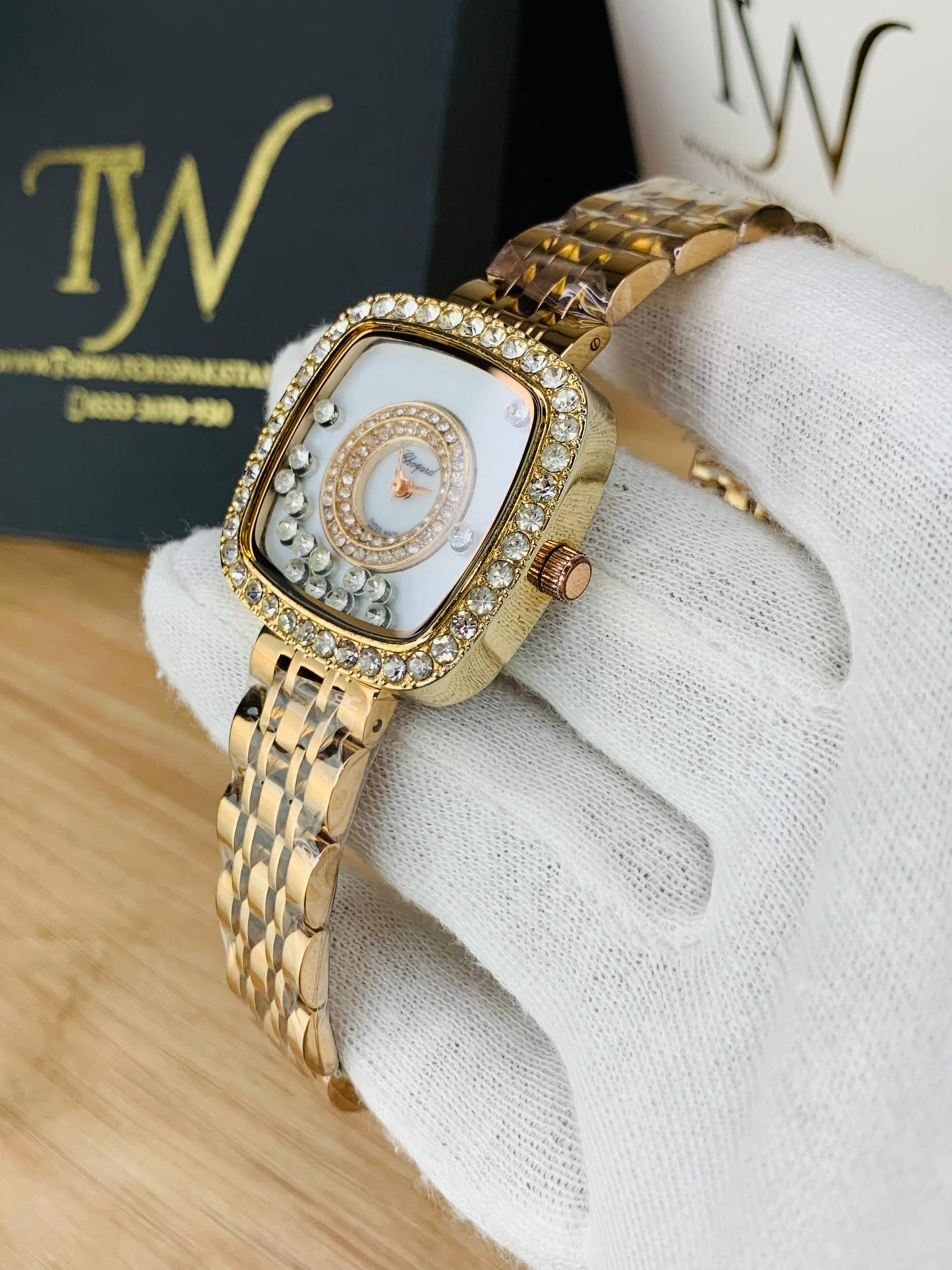 Chopard Square White