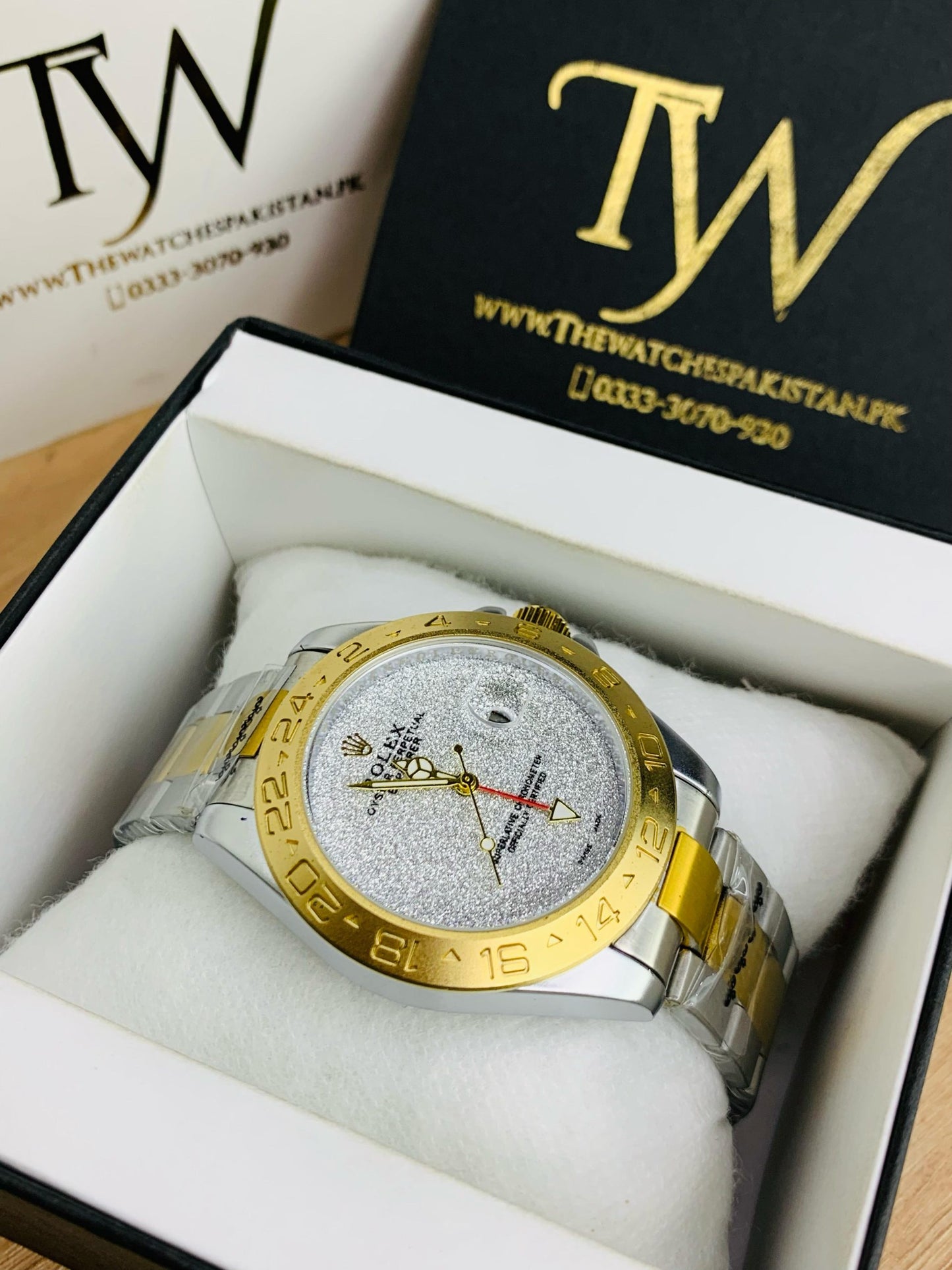 Two Tone Silver Dial