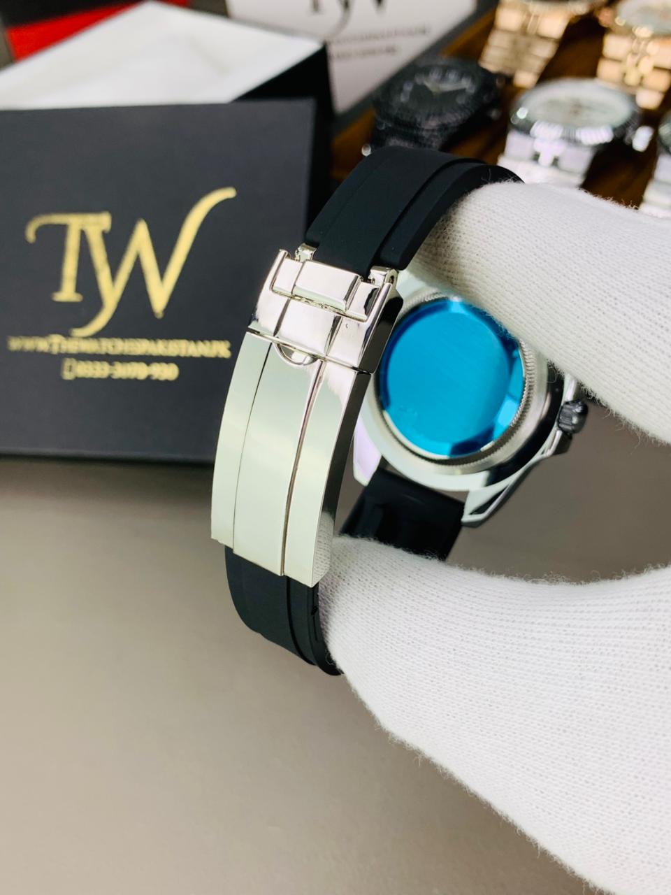 GMT II In Strap Silver Case