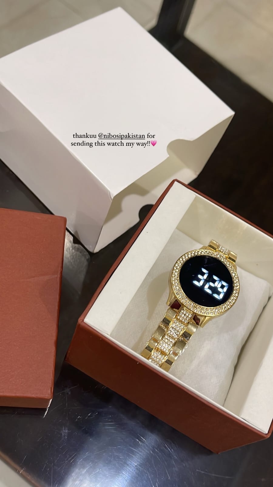 Led Display Touch Screen Watch In Golden !