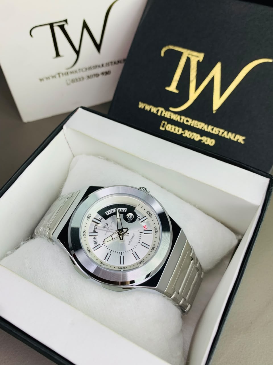 Day Date Bestwin Silver White Dial