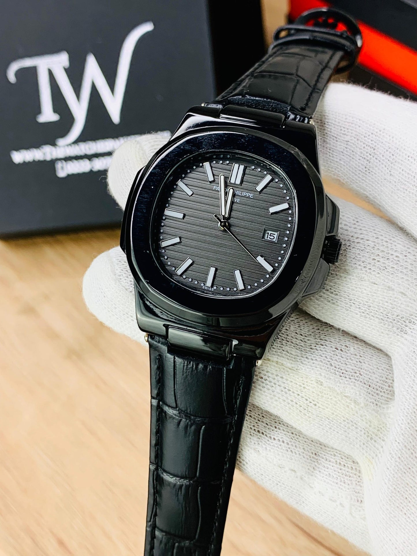 PP- Full Black